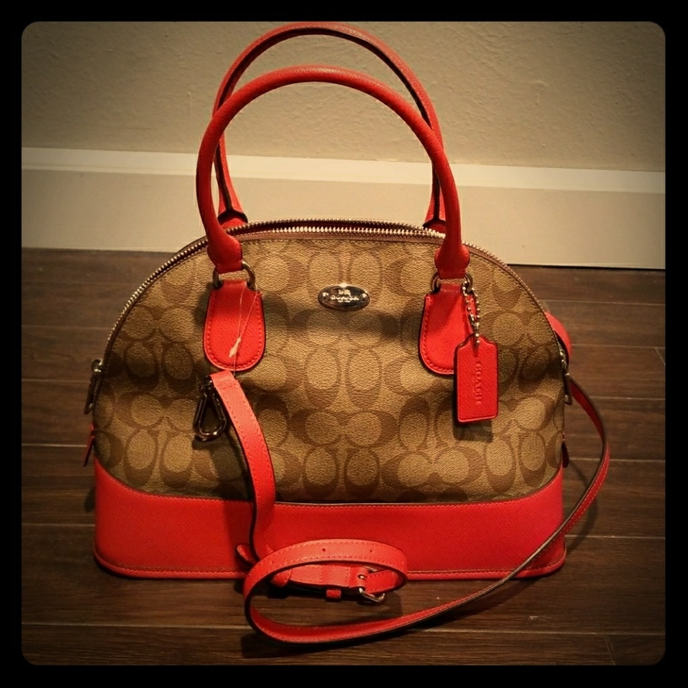 Coach purse.